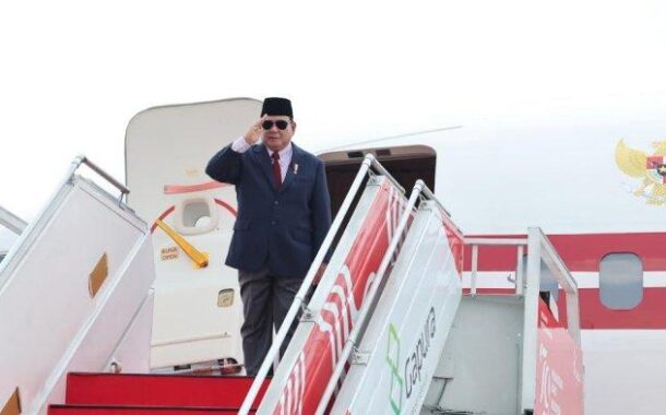 Bahas Kerja Sama Strategis, Prabowo Bertemu PM Australia di Peru