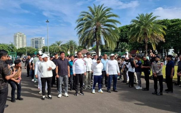 481 Kepala Daerah Terpilih Latihan Baris-berbaris di Monas