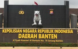 Jadi Tersangka, Ketua Kadin Cilegon Acungkan Jempol