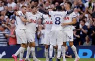 Tottenham Hotspur Akhiri Puasa Gelar