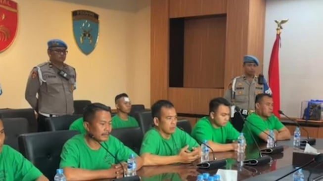 Tampang 7 Anggota Brimob Pelindas Driver Ojol