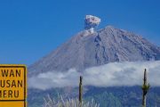 Status Waspada, Gunung Semeru Erupsi 4 Kali Hari Ini